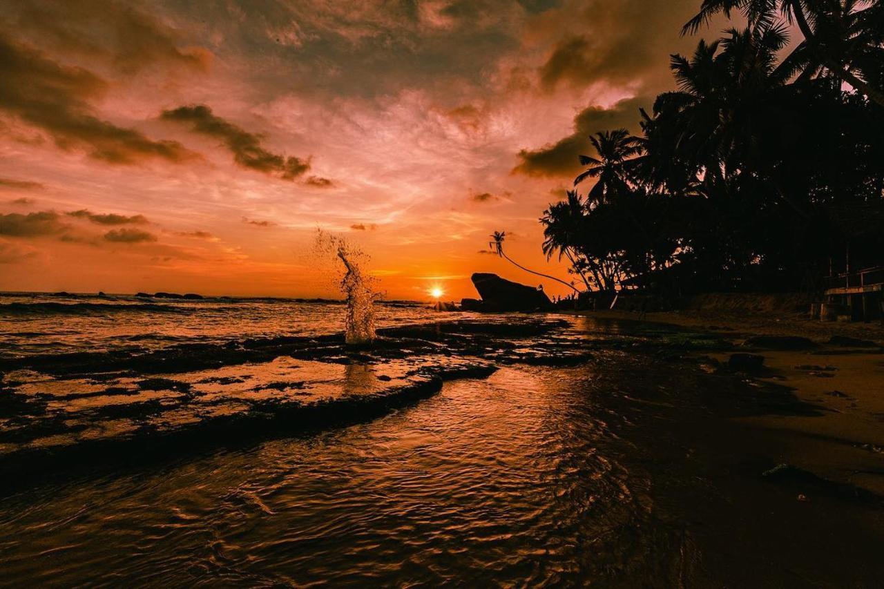 The Blue Sky * Unawatuna